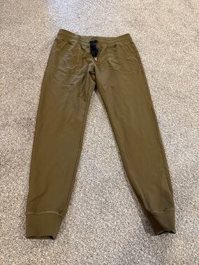 Zyia active joggers size medium
